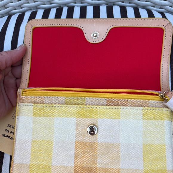 Dooney & Bourke Quadretto Check Milly Wristlet